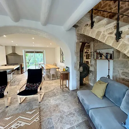 Ferienhaus Mas Chantequinson Les Assions